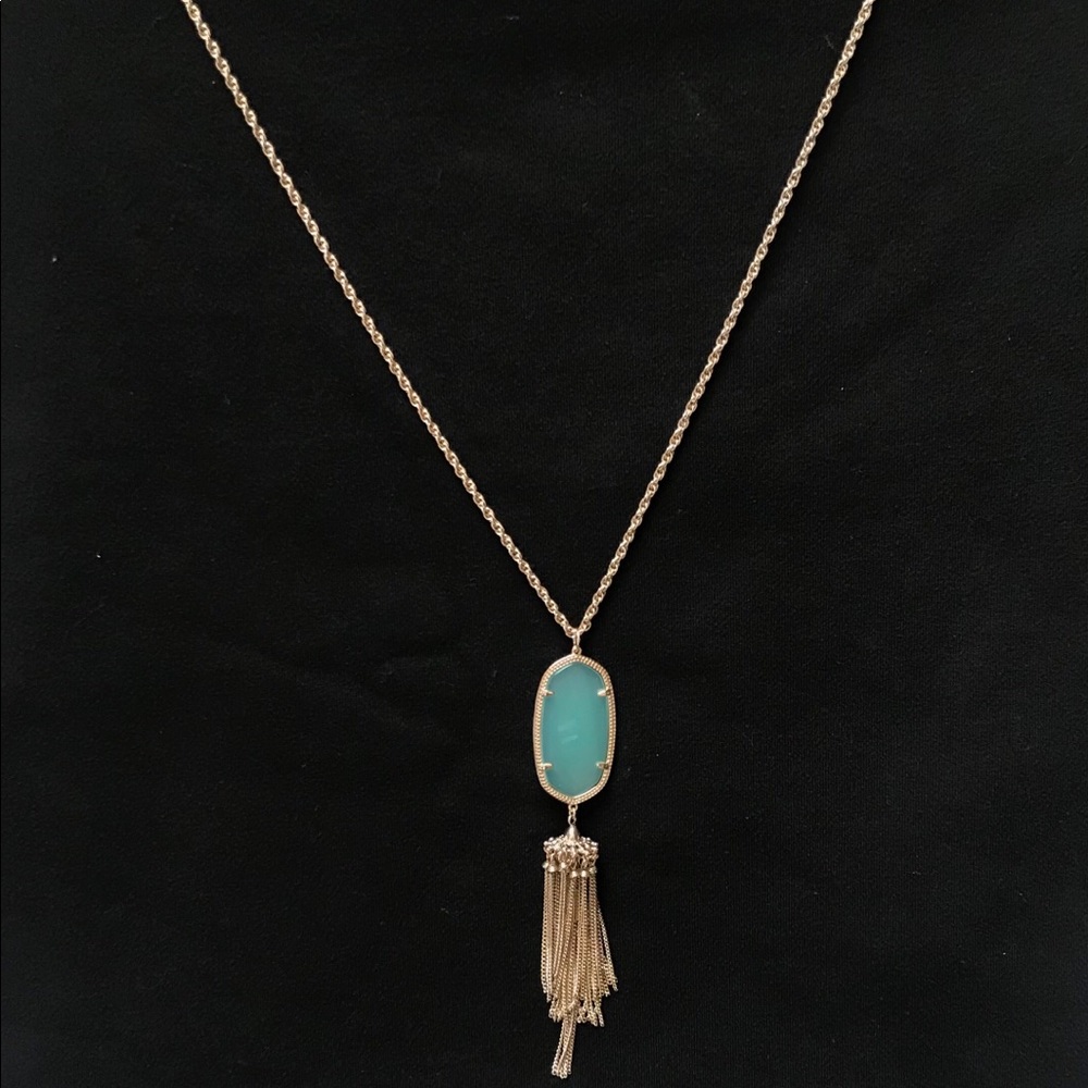 Kendra Scott Rayne Necklace w/ matching earrings.